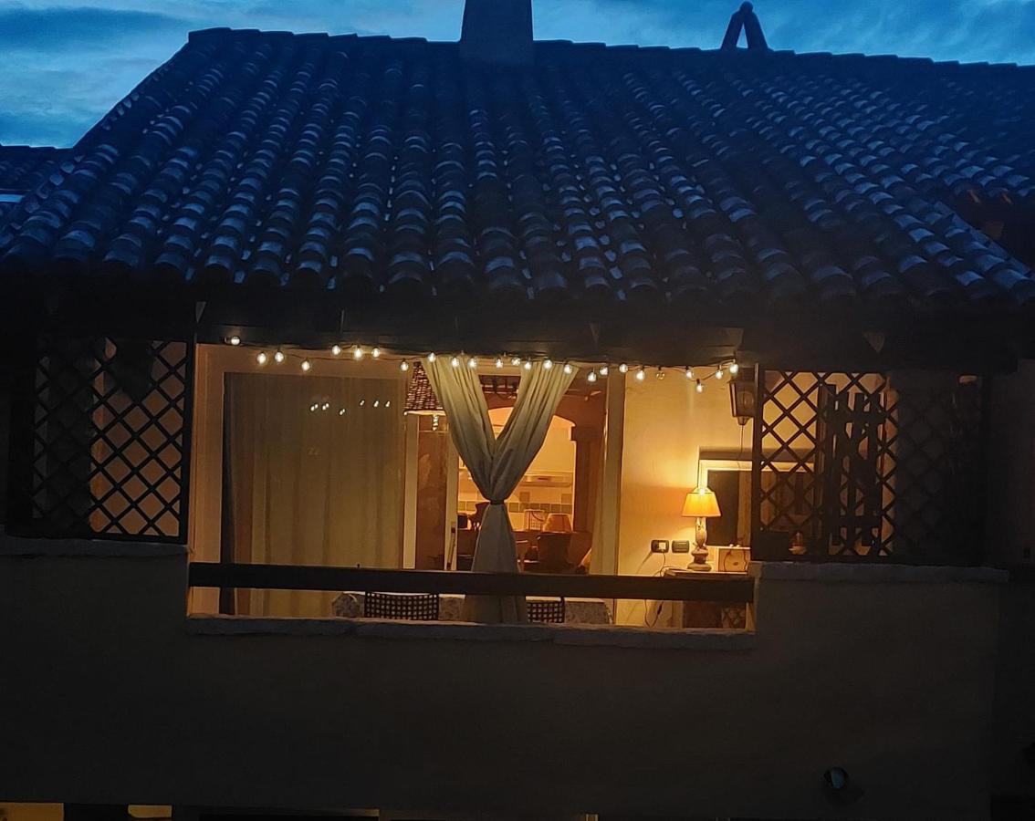 Casetta Bouganville Porto Rotondo Kültér fotó